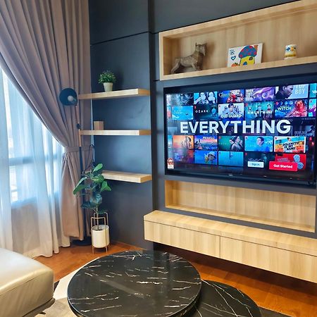 2Br Premium Suites Troika Kota Bharu By Aghome エクステリア 写真